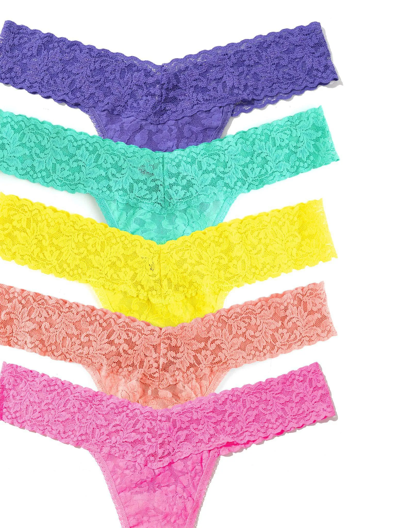 5 Pack Signature Lace Low Rise Thongs In Printed Box Fiesta Pink Sale