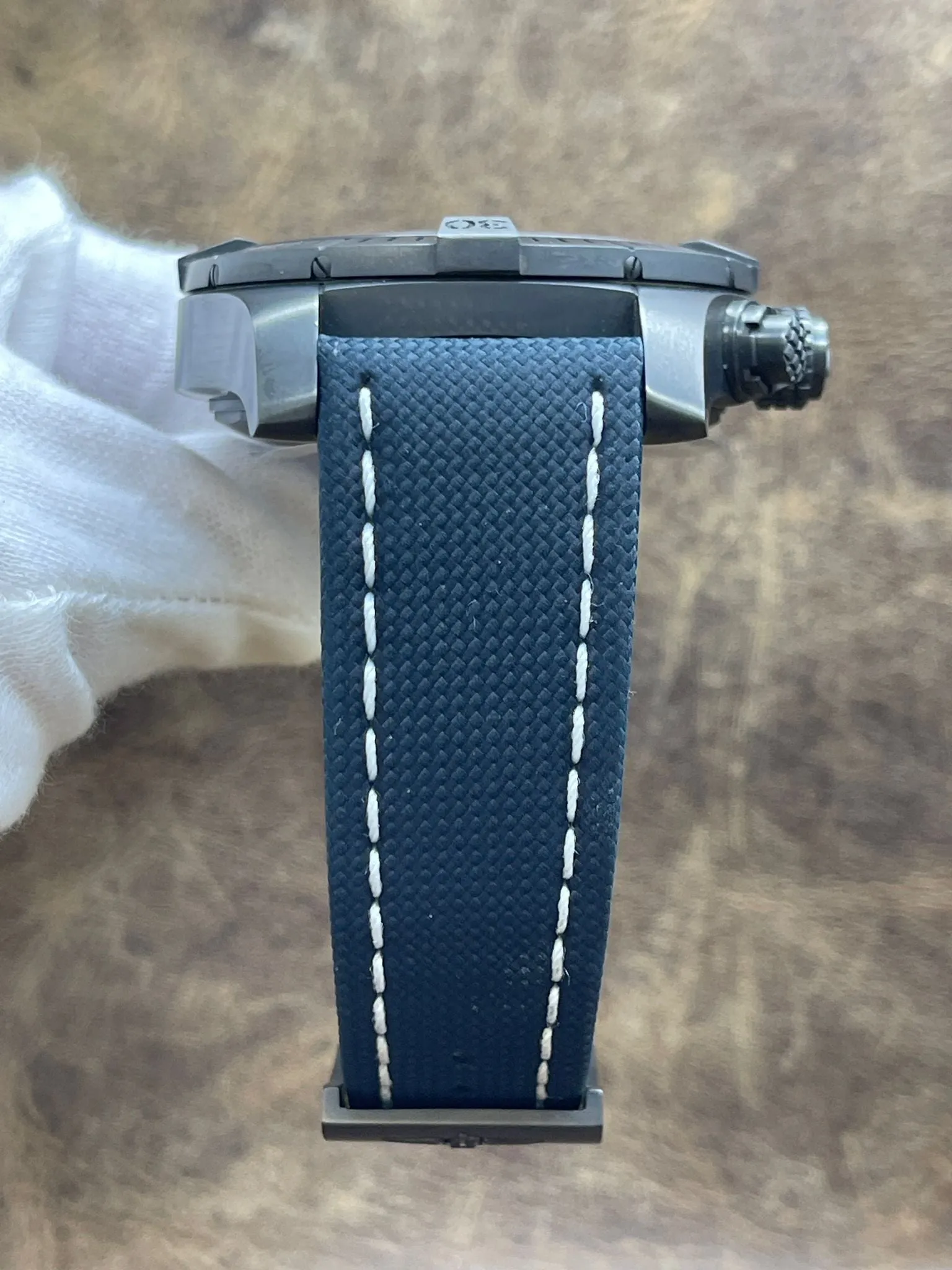 Breitling SUPER AVENGER CHRONOGRAPH 48 NIGHT MISSION V13375 Blue Dial Automatic Men's Watch