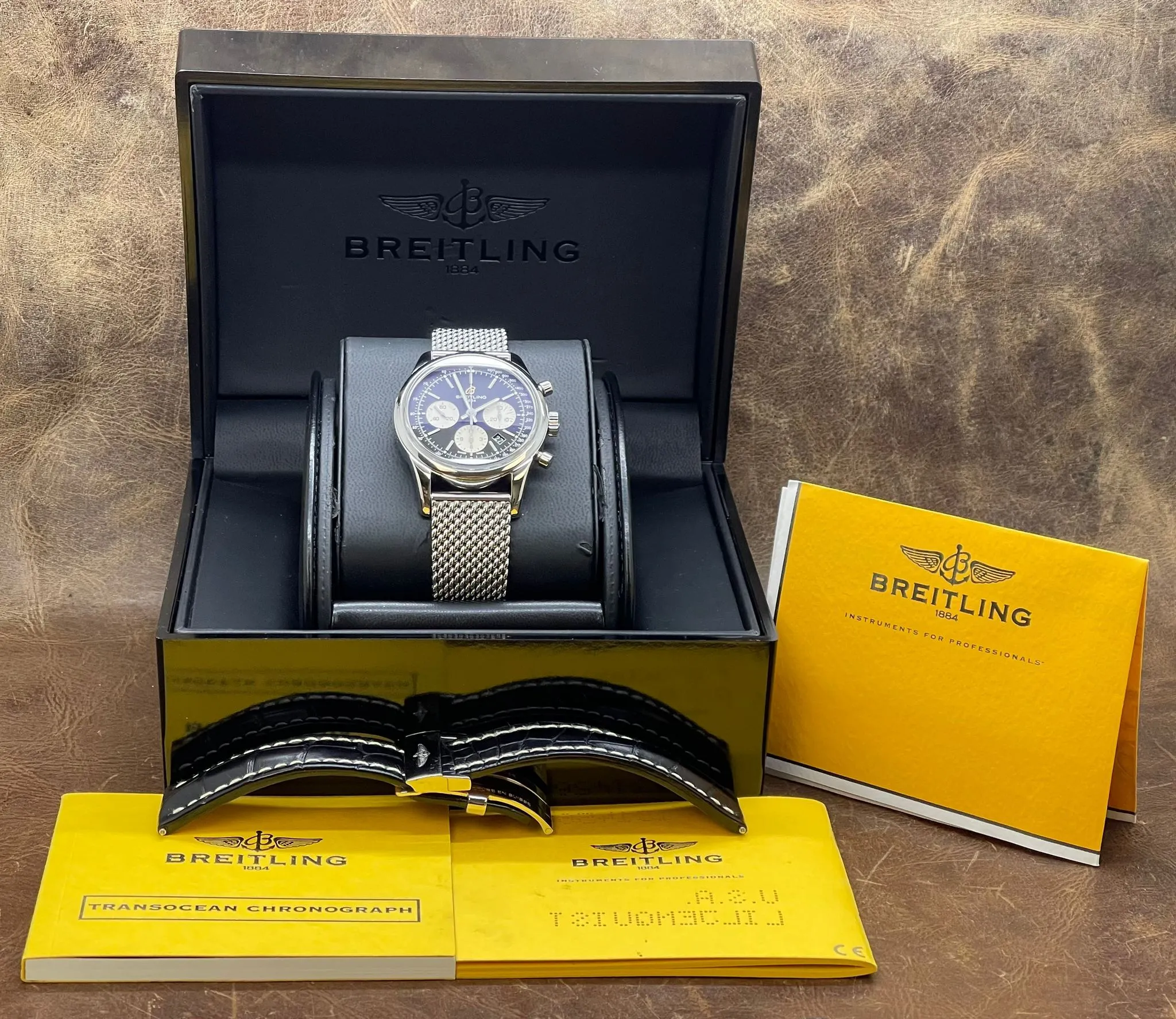 Breitling Transocean Chronograph L.E 2000pcs B&P AB0151 Black Panda Dial Automatic Men's Watch